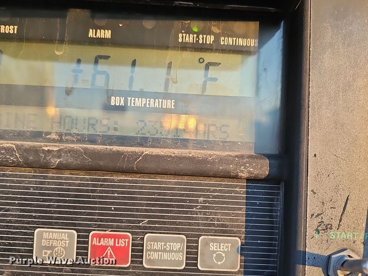 image for item OJ9107 2008 Wabash refrigerated van trailer