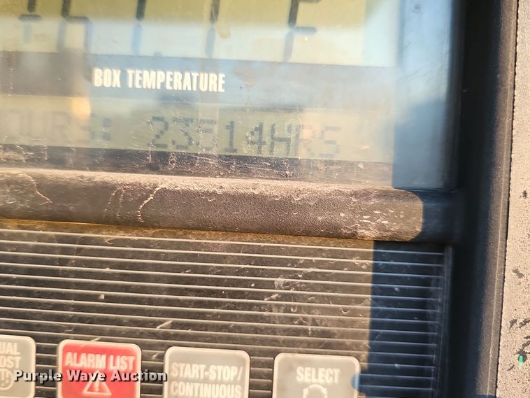 image for item OJ9107 2008 Wabash refrigerated van trailer