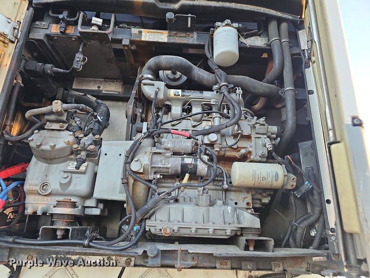 image for item OJ9107 2008 Wabash refrigerated van trailer