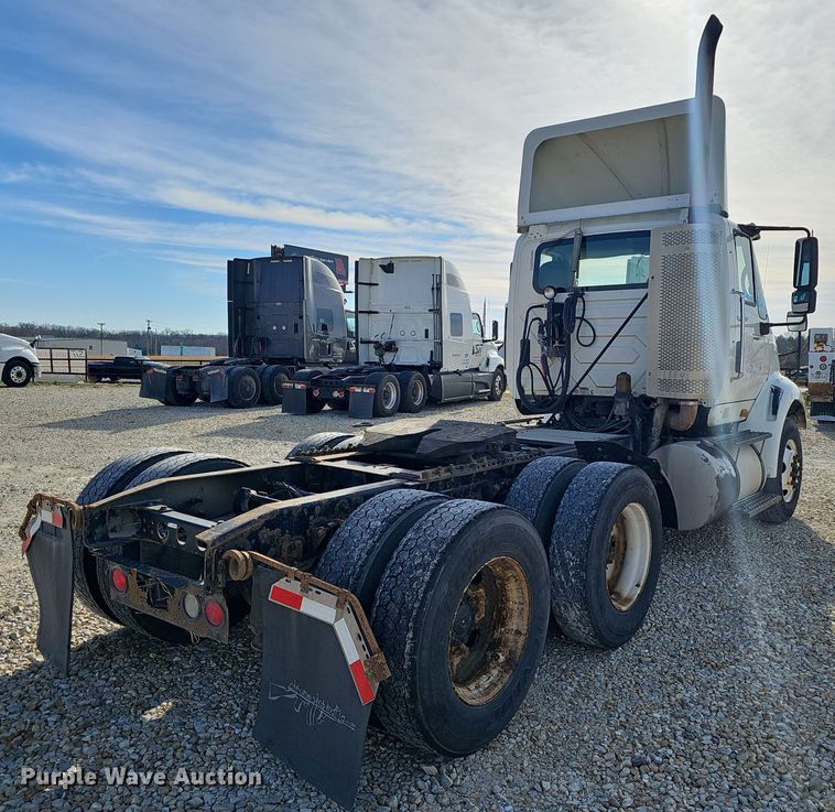 image for item OJ9171 2009 International 8600 SBA 6X4 semi truck