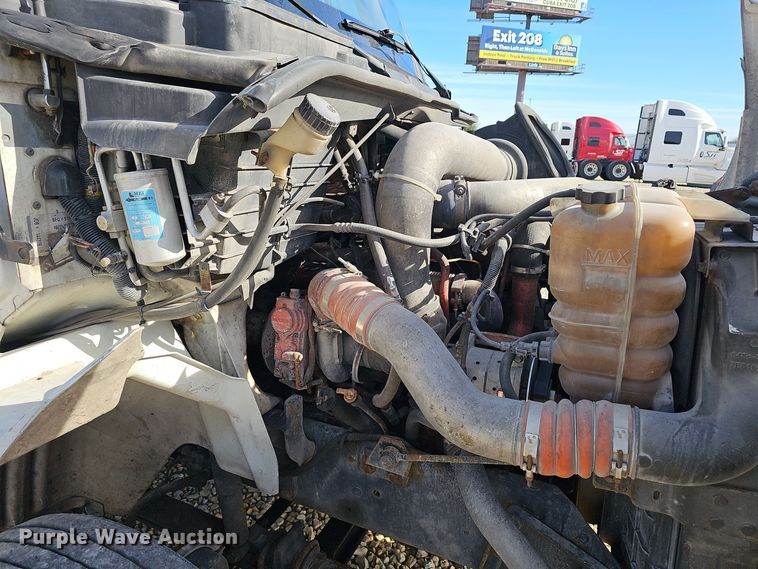 image for item OJ9171 2009 International 8600 SBA 6X4 semi truck