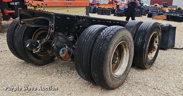 image for item OJ9277 Rear axle assembly