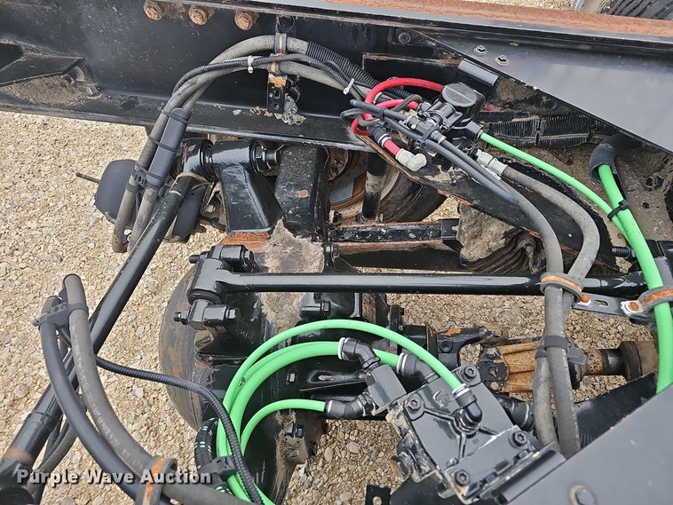 image for item OJ9277 Rear axle assembly