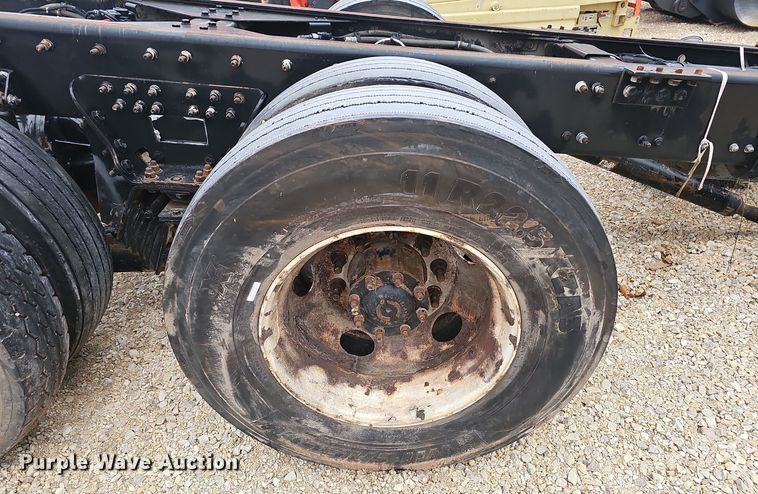 image for item OJ9277 Rear axle assembly