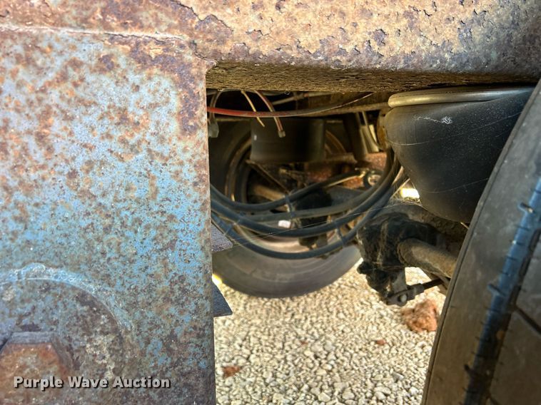 image for item OJ9306 1994 Trailmobile 01JA-1RAY dry van trailer