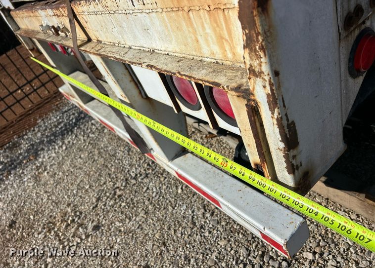 image for item OJ9306 1994 Trailmobile 01JA-1RAY dry van trailer