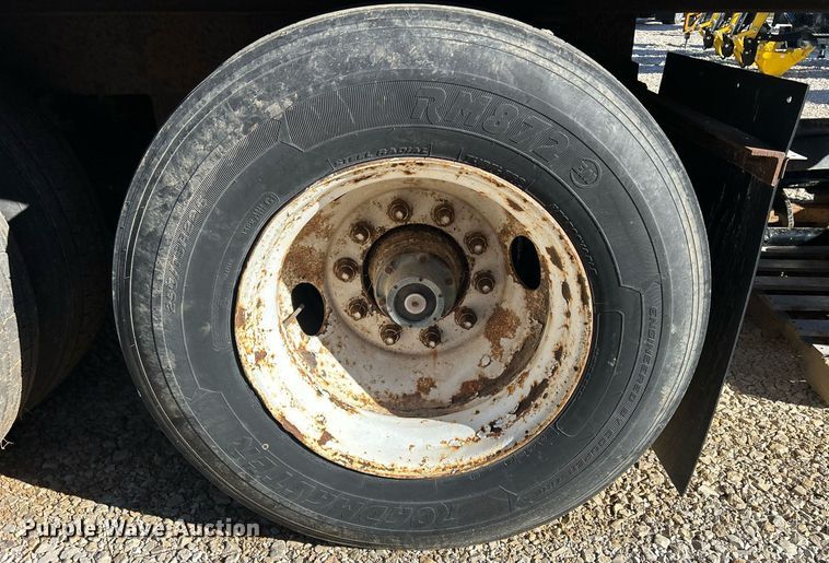 image for item OJ9306 1994 Trailmobile 01JA-1RAY dry van trailer