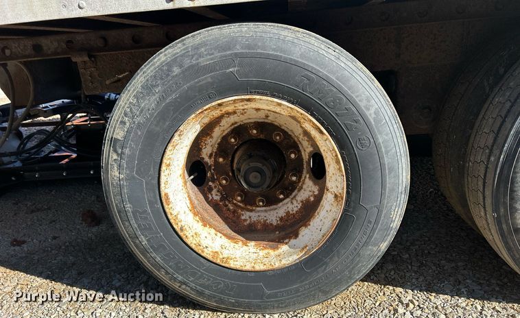 image for item OJ9306 1994 Trailmobile 01JA-1RAY dry van trailer