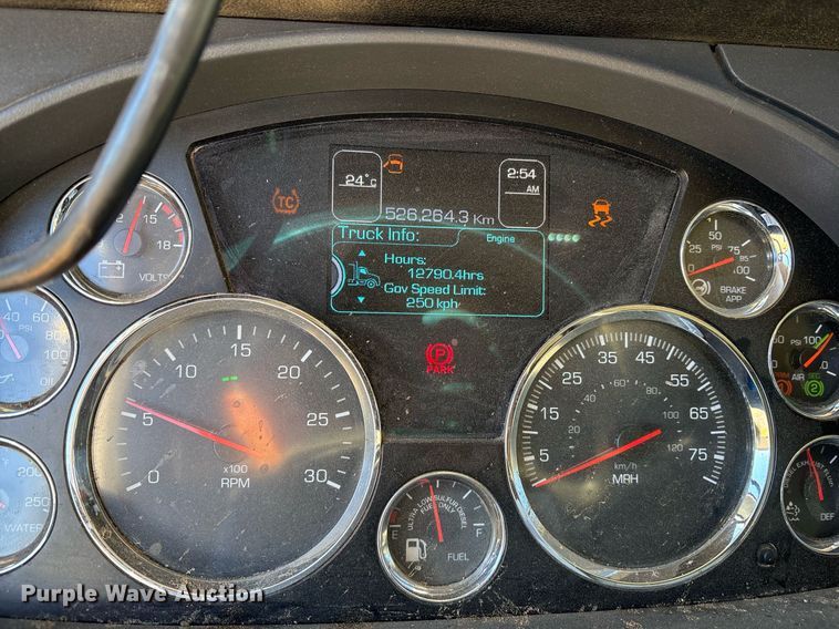 image for item OK9409 2020 Kenworth T880 dump truck