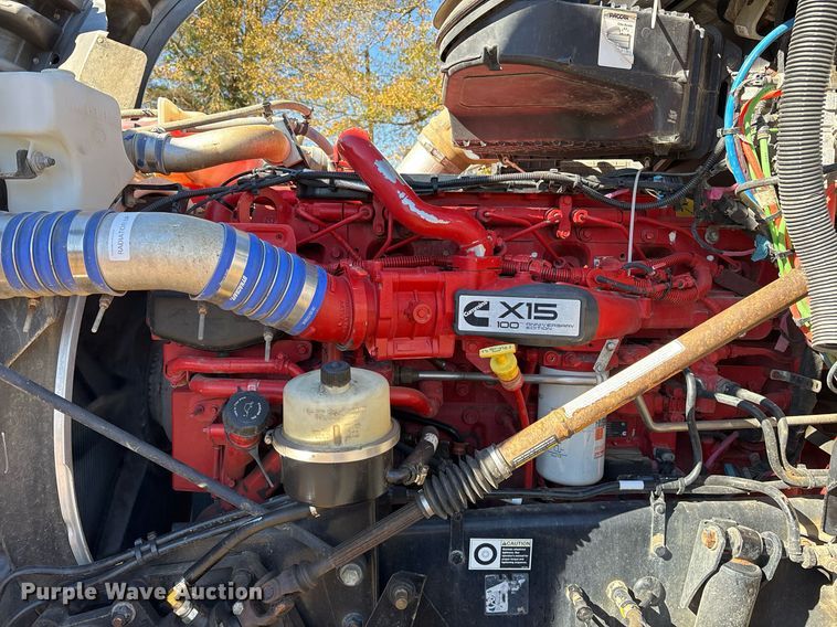 image for item OK9409 2020 Kenworth T880 dump truck