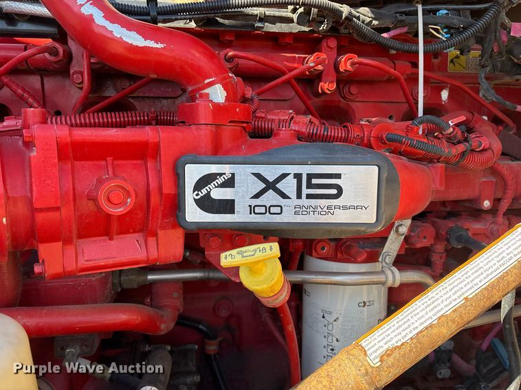 image for item OK9409 2020 Kenworth T880 dump truck