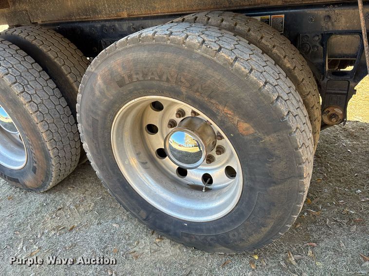 image for item OK9409 2020 Kenworth T880 dump truck