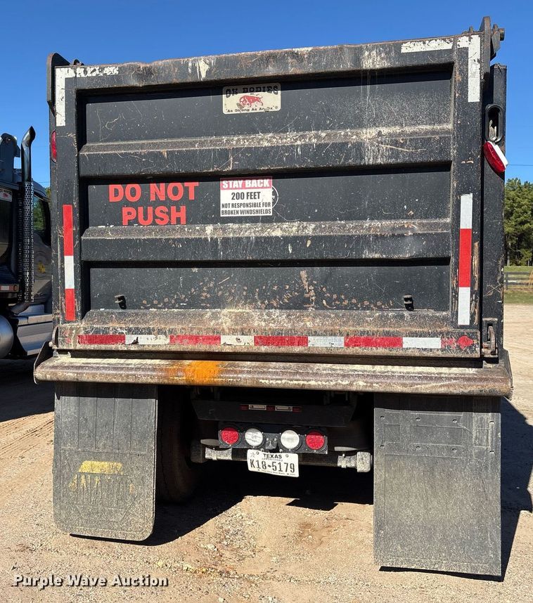 image for item OK9410 2020 Kenworth T880 dump truck