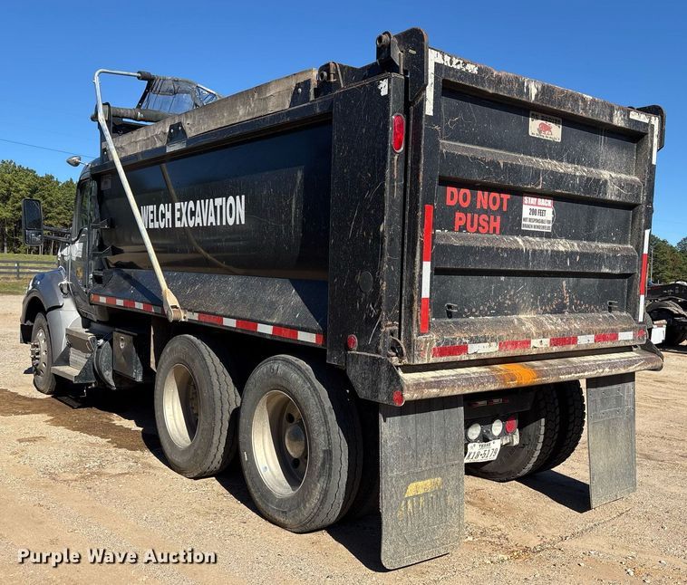 image for item OK9410 2020 Kenworth T880 dump truck