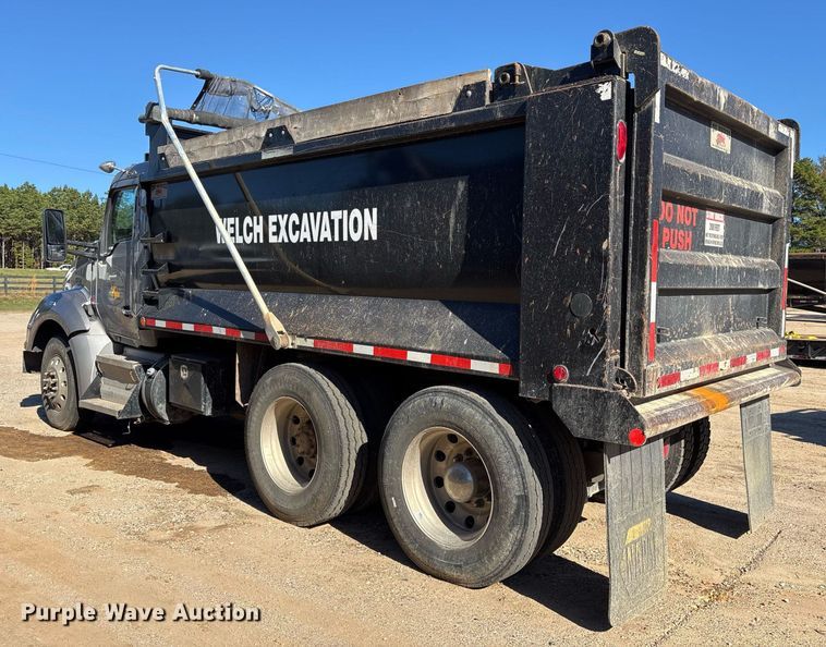 image for item OK9410 2020 Kenworth T880 dump truck