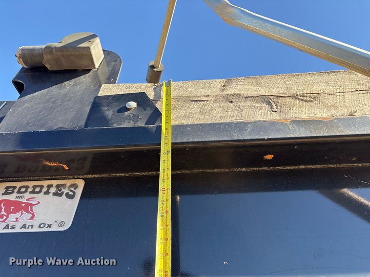 image for item OK9410 2020 Kenworth T880 dump truck