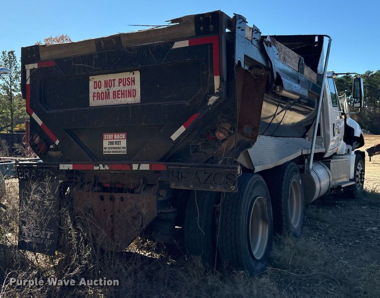 image for item OK9411 2016 International Prostar Plus 122  dump truck