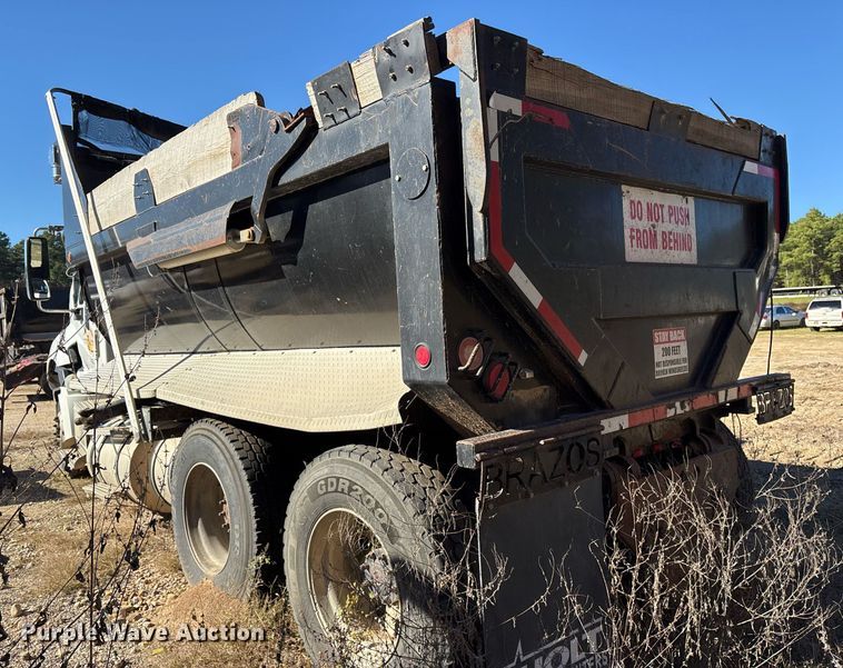 image for item OK9411 2016 International Prostar Plus 122  dump truck