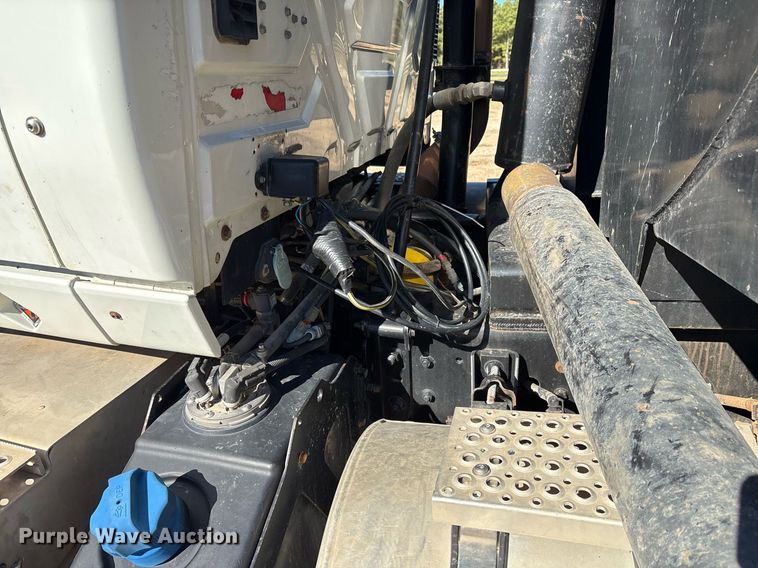 image for item OK9411 2016 International Prostar Plus 122  dump truck