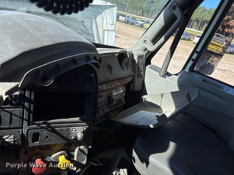 image for item OK9411 2016 International Prostar Plus 122  dump truck