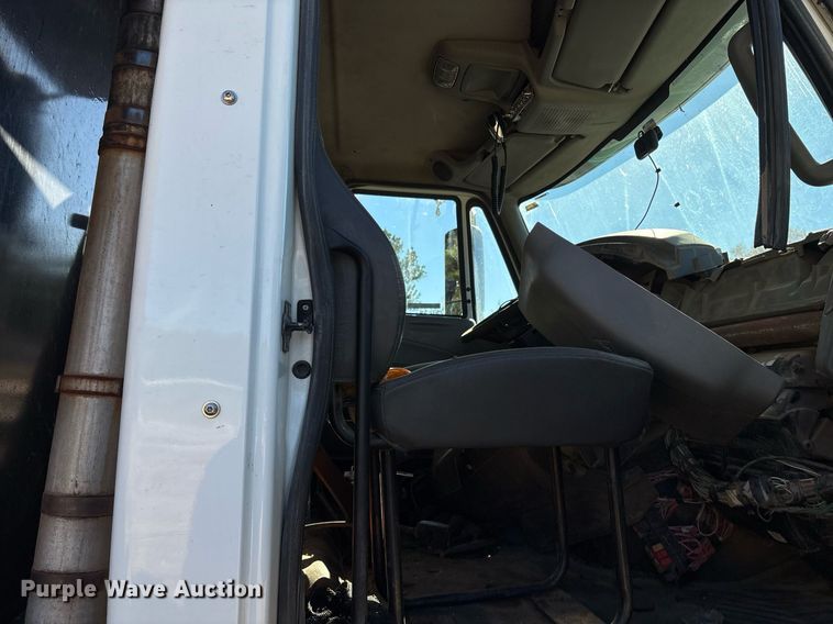 image for item OK9411 2016 International Prostar Plus 122  dump truck