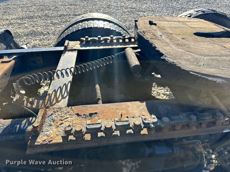 image for item YA0080 2016 Freightliner Cascadia semi truck