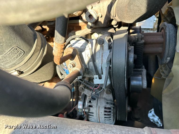 image for item YA0080 2016 Freightliner Cascadia semi truck