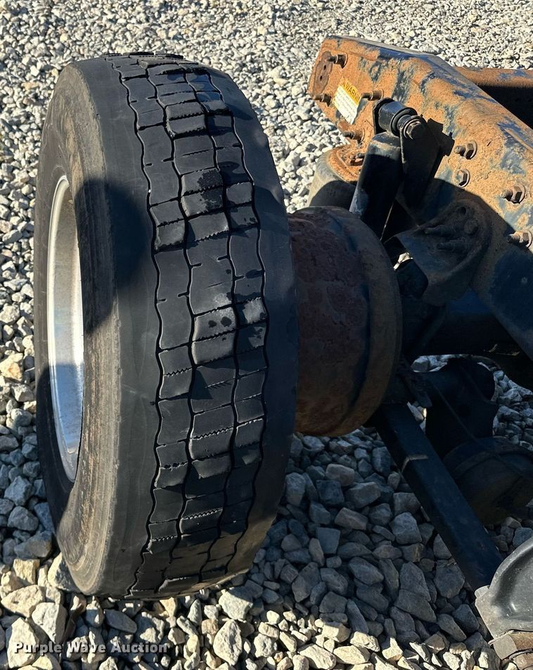 image for item YA0080 2016 Freightliner Cascadia semi truck