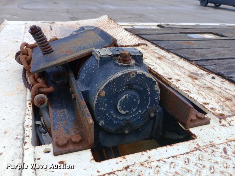 image for item DH1438 2003 Landoll tilt deck equipment trailer