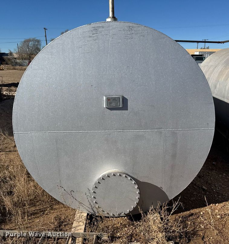 image for item DK6942 1995 Cimarron fuel tank