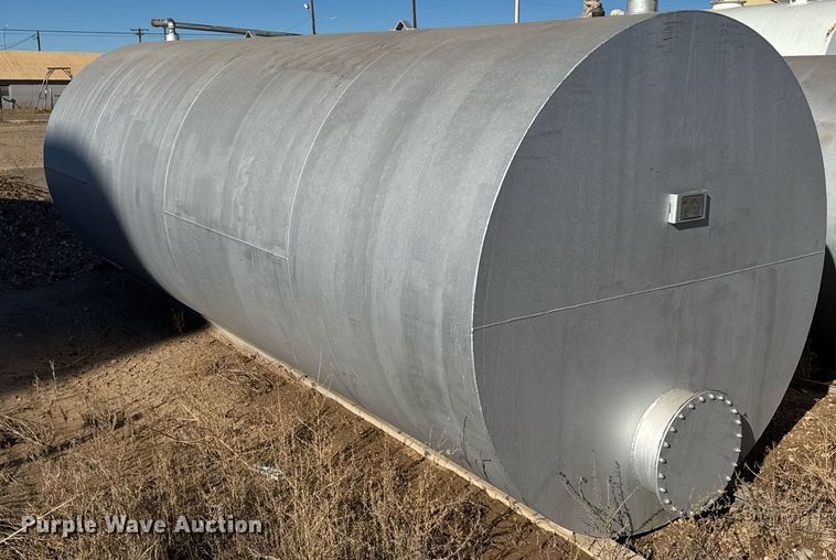 image for item DK6942 1995 Cimarron fuel tank