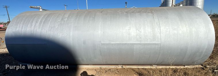 image for item DK6942 1995 Cimarron fuel tank