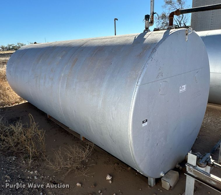 image for item DK6943 Fuel tank