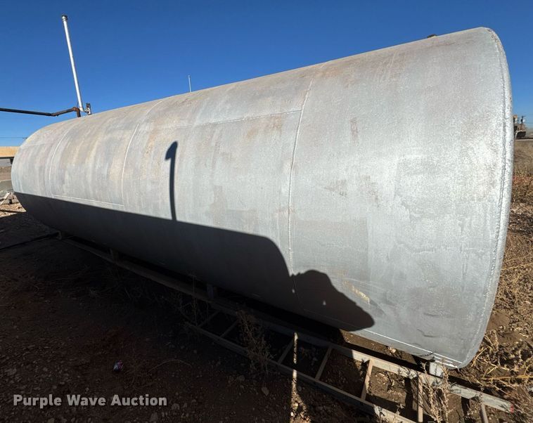 image for item DK6943 Fuel tank