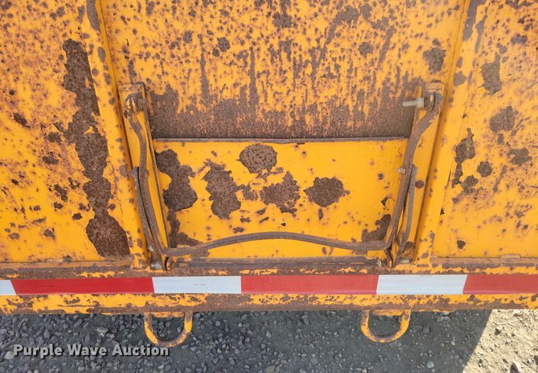 image for item DN3594 2004 Rice Trailer Co. dump trailer