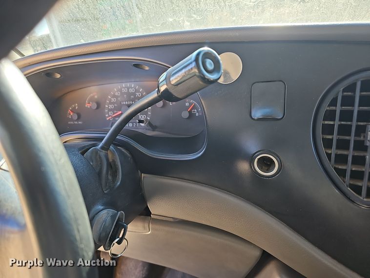 image for item DO7720 2000 Blue Bird E350 Super Duty school bus