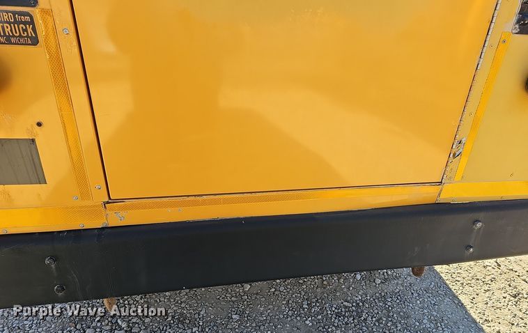 image for item DO7721 2000 Blue Bird E350 Super Duty school bus