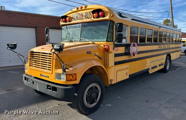 image for item DP6078 1997 International 3800 school bus