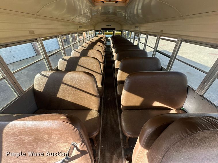 image for item DP6078 1997 International 3800 school bus