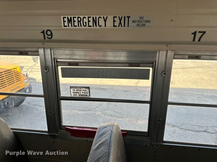 image for item DP6079 1999 Bluebird TC2000 school bus