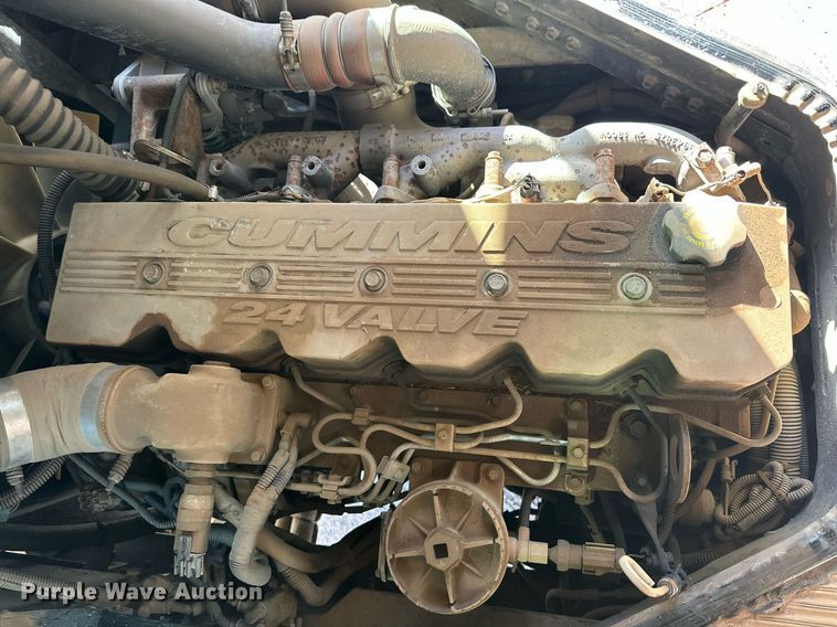 image for item DP6079 1999 Bluebird TC2000 school bus