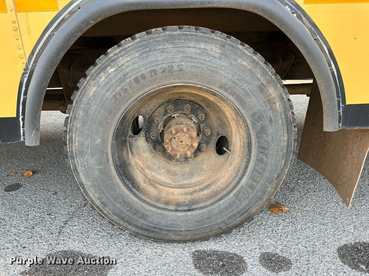 image for item DP6079 1999 Bluebird TC2000 school bus