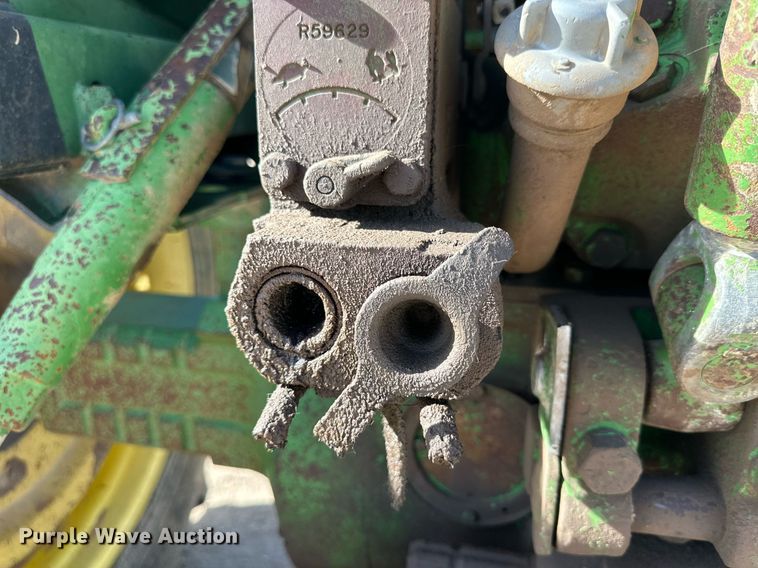 image for item DP6087 1982 John Deere 4440P tractor