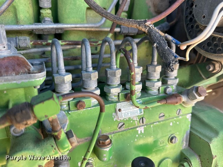 image for item DP6087 1982 John Deere 4440P tractor