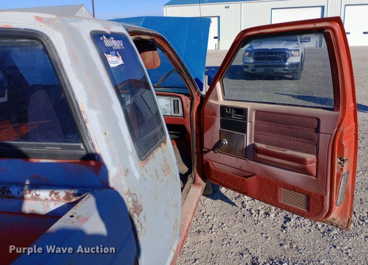 image for item DP7999 1985 Chevrolet S10 pickup truck