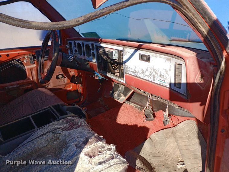 image for item DP7999 1985 Chevrolet S10 pickup truck