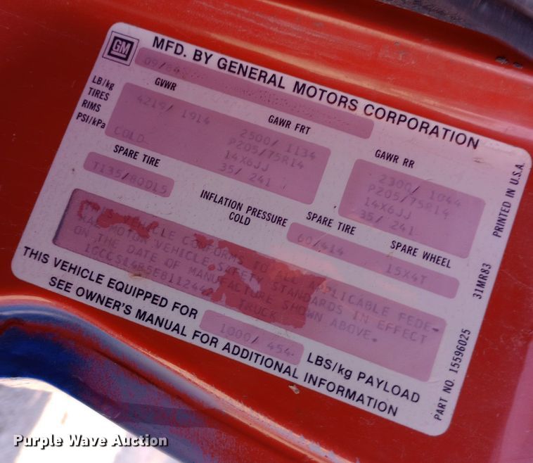 image for item DP7999 1985 Chevrolet S10 pickup truck