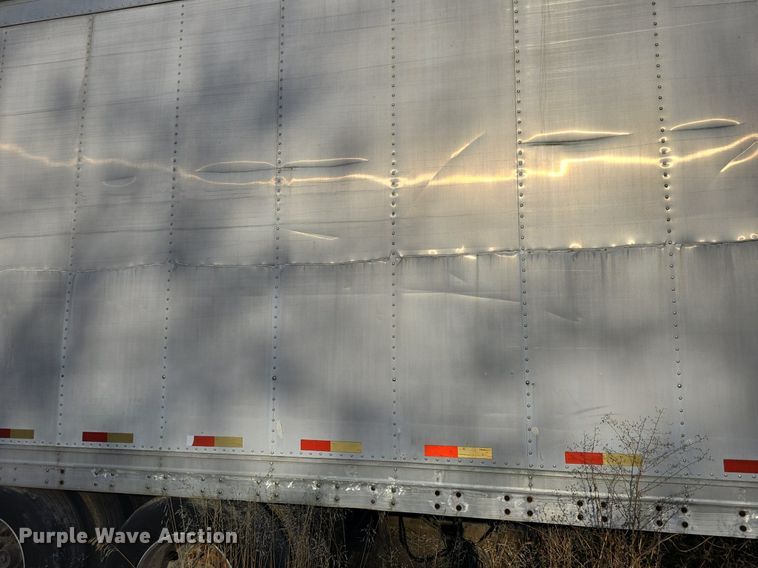 image for item DQ5295 2005 Great Dane 7011TZ1A53 refrigerated van trailer