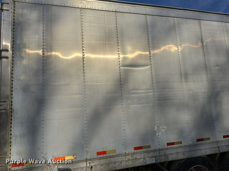 image for item DQ5295 2005 Great Dane 7011TZ1A53 refrigerated van trailer