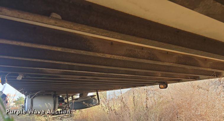 image for item DQ5295 2005 Great Dane 7011TZ1A53 refrigerated van trailer